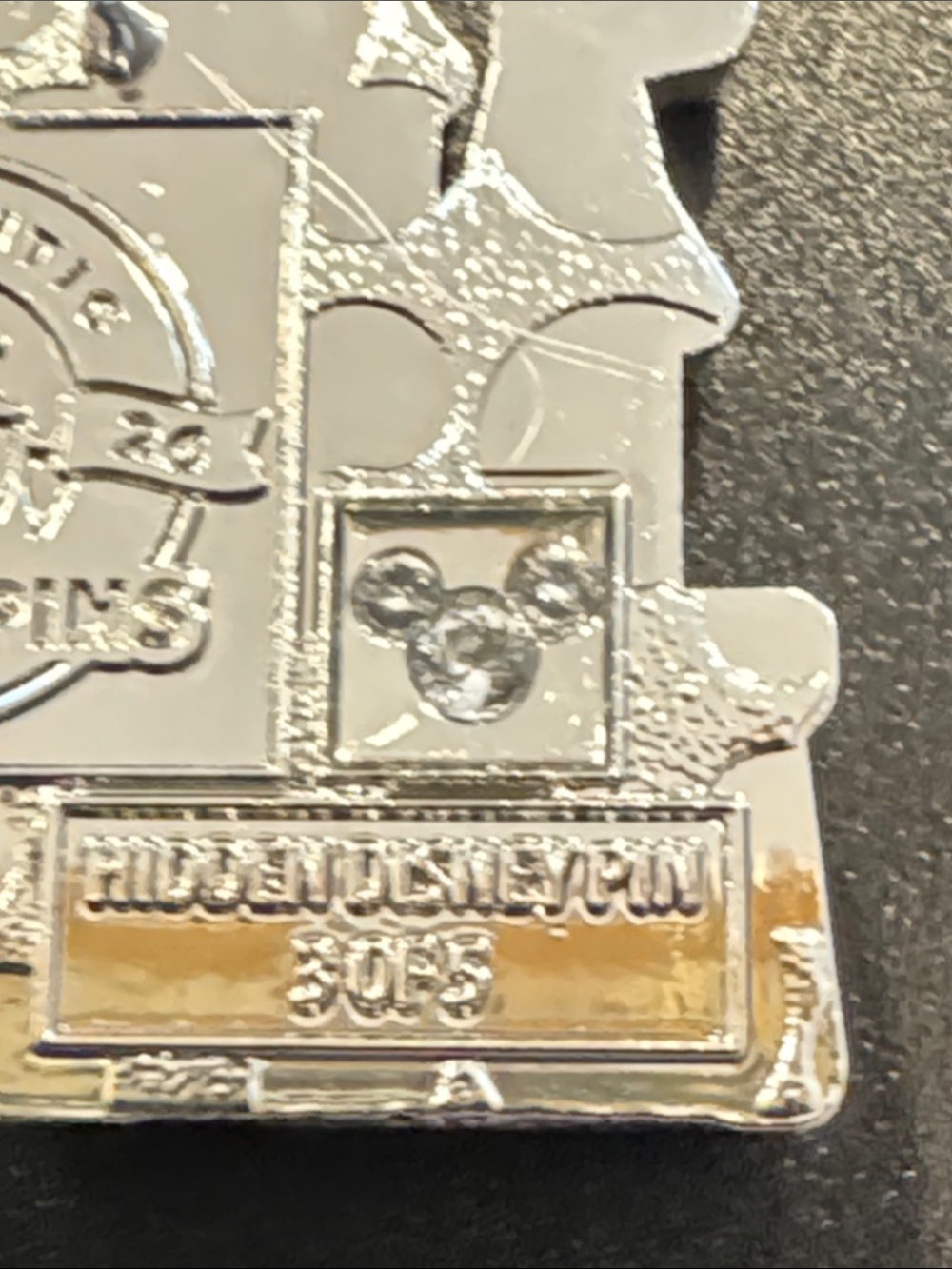 Disney World Hidden Mickey 2026 Ariel The Little Mermaid Castle Pin mystery pouc - Picture 3 of 4